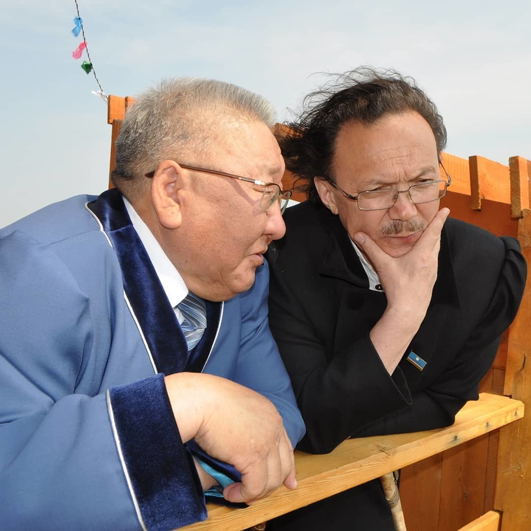 Сенатор Егор Борисов поздравил режиссера Андрея Борисова