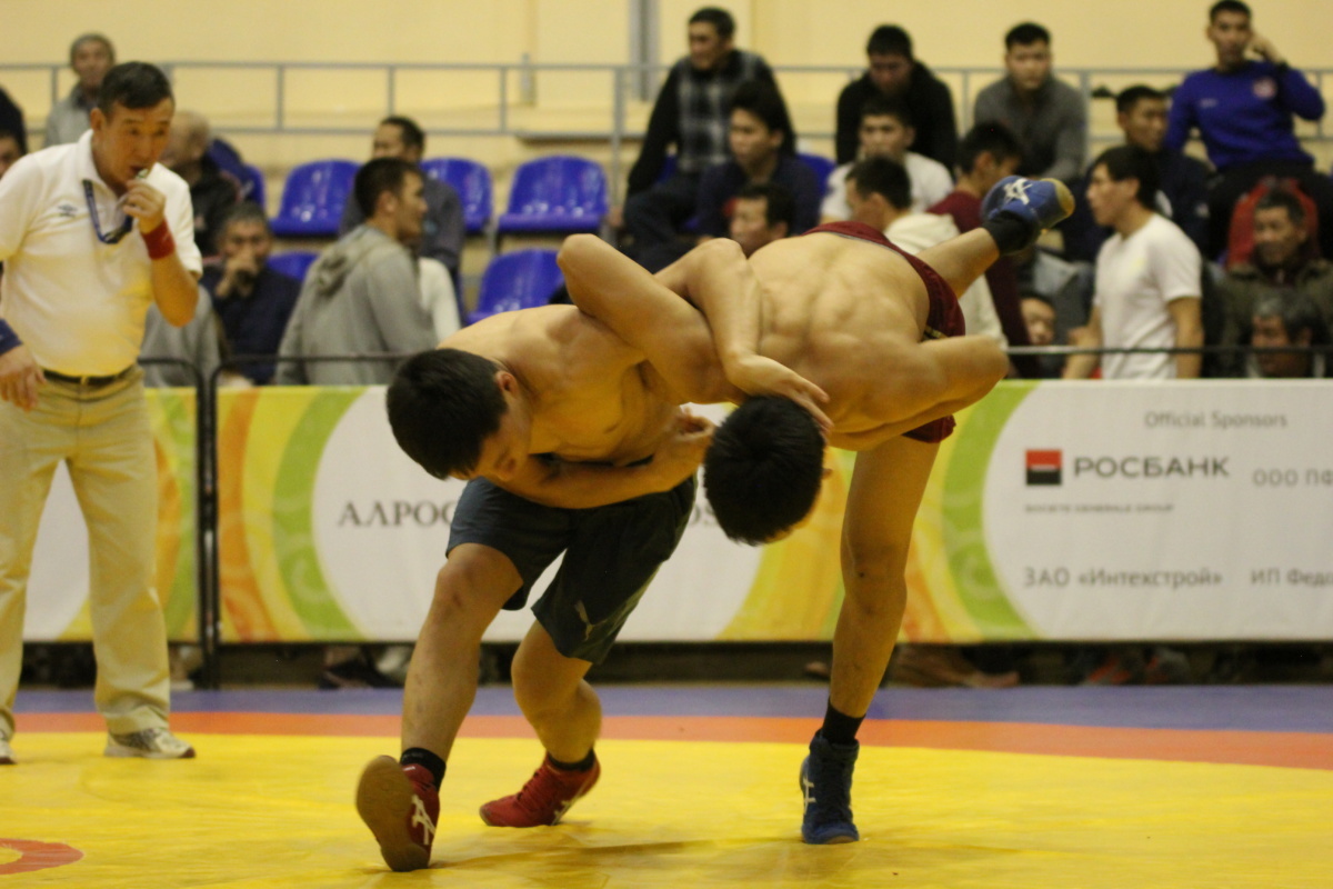 Ытык-Кюель готовится принять сильнейших борцов-хапсагаистов республики