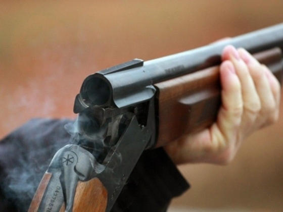 В Якутии на охоте полицейский выстрелил в своего знакомого