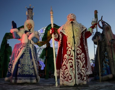 1 декабря зажигаются огни главной новогодней елки в Якутске