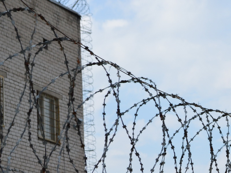Российские власти сократят число заключенных в стране