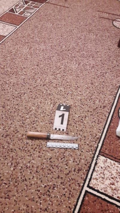 В Якутии отец ударил ножом трехмесячного сына