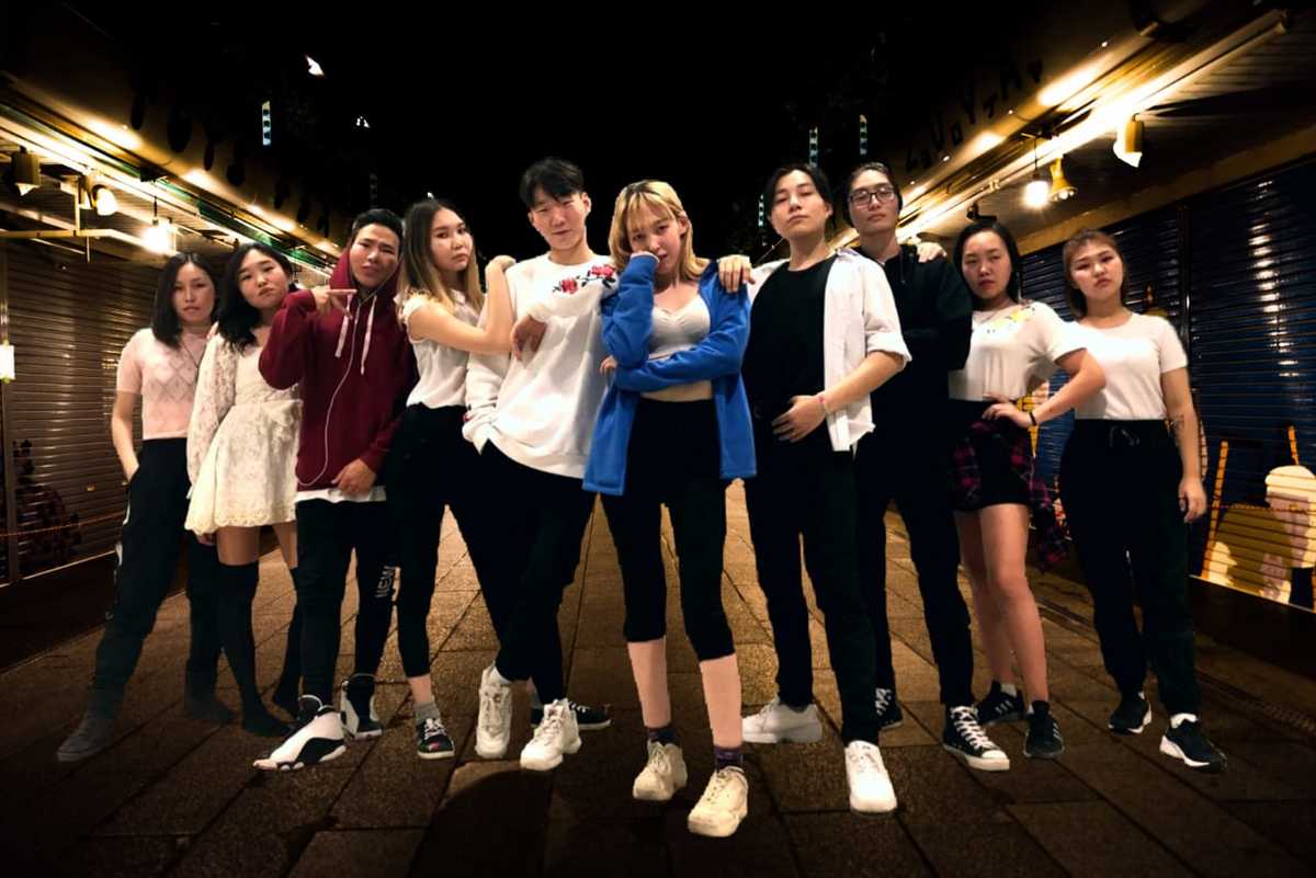 Якутяне станцевали k-pop в пуховиках и ватниках