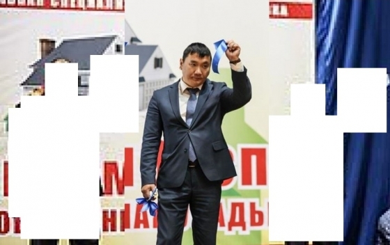 Гендиректор "Якутской ярмарки" дал взятку в 200 тысяч рублей. Ему предъявлено обвинение