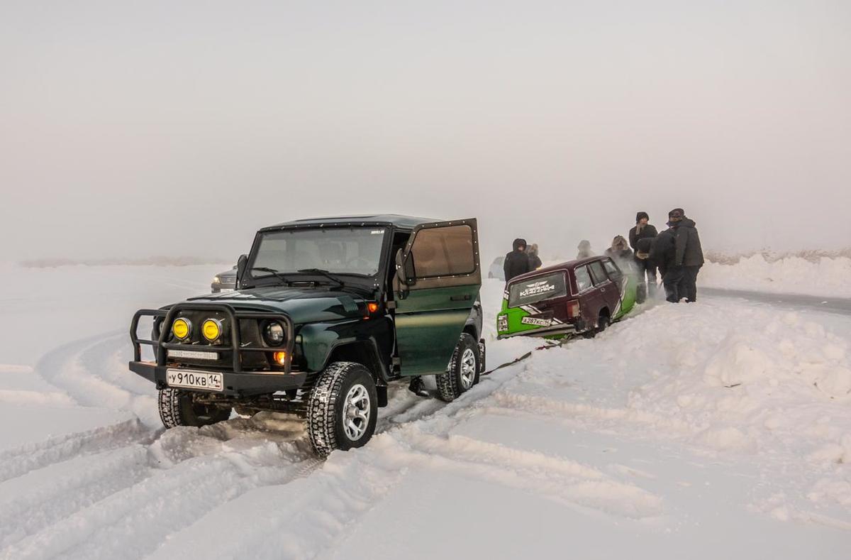 Кто устроил гонки на озере и при чем тут «ЯТЭК»