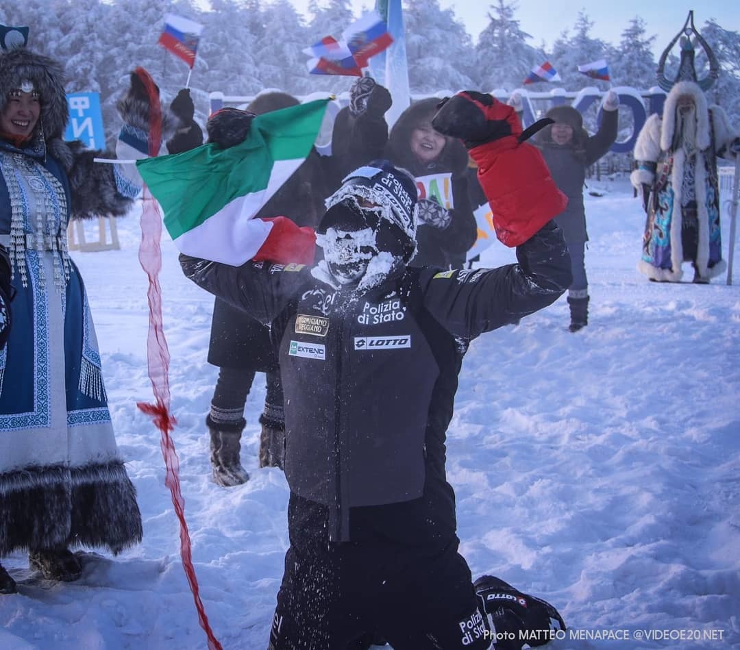 Итальянский полицейский совершил забег в Оймяконе
