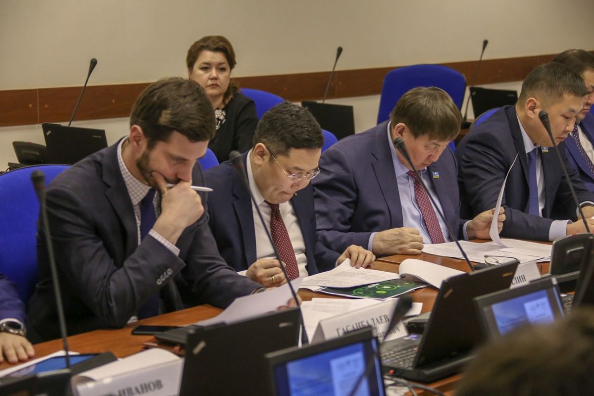 На Кубке мира по вольной борьбе среди мужчин в Якутске примут участие борцы из восьми стран