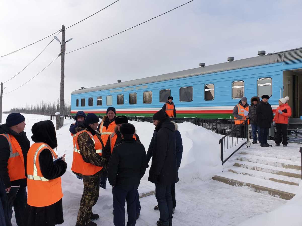 Проведен комиссионный осмотр железнодорожного участка Томмот - Нижний Бестях