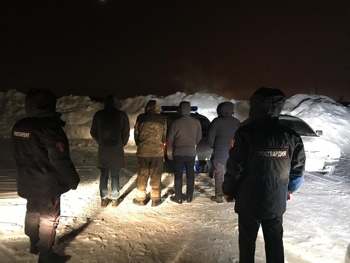 В гостинице Якутска группа молодых людей устроила стрельбу
