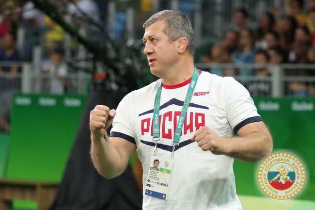 Тренер сборной Дзамболат Тедеев: на Кубок мира по вольной борьбе в Якутске поставим очень сильную команду