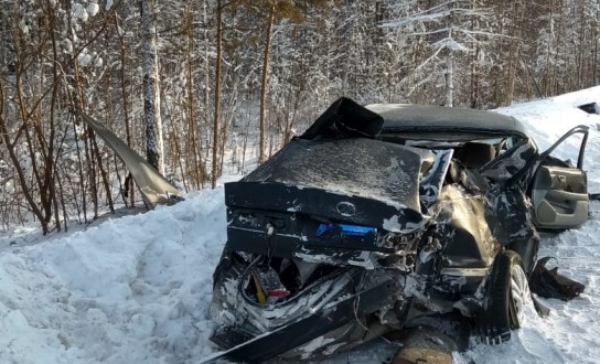 Один из пострадавших в ДТП под Ленском вывезен в нейрохирургию Якутска
