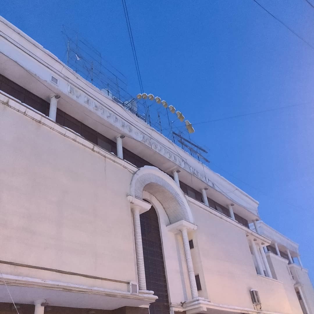 Режиссер Театра эстрады Якутии объявила о демонтаже надписи клуба "Европа"