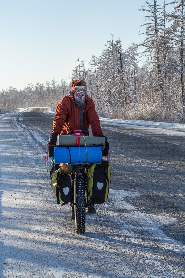 Фотофакт: Веллер из Испании едет в Оймякон