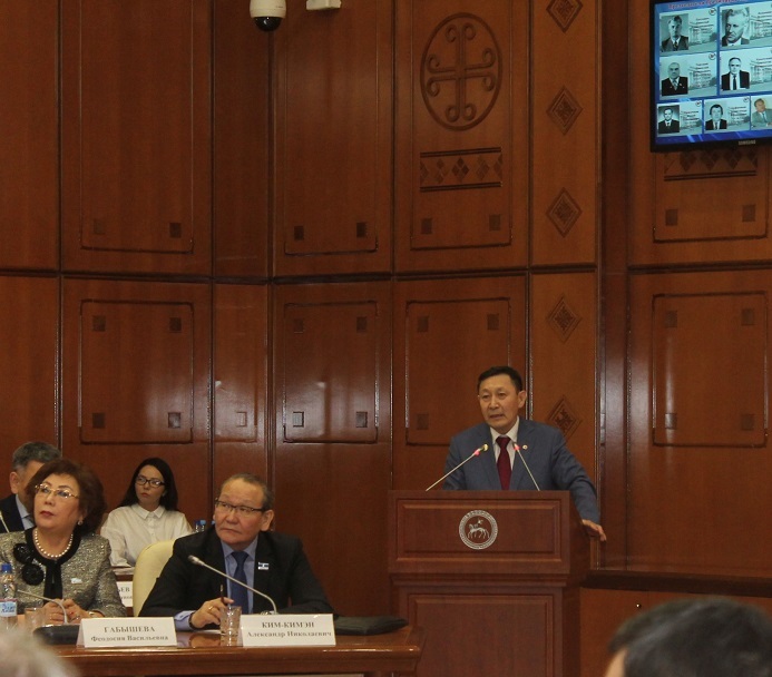 Михаил Лебедев возглавил Федеральный исследовательский центр ЯНЦ СО РАН