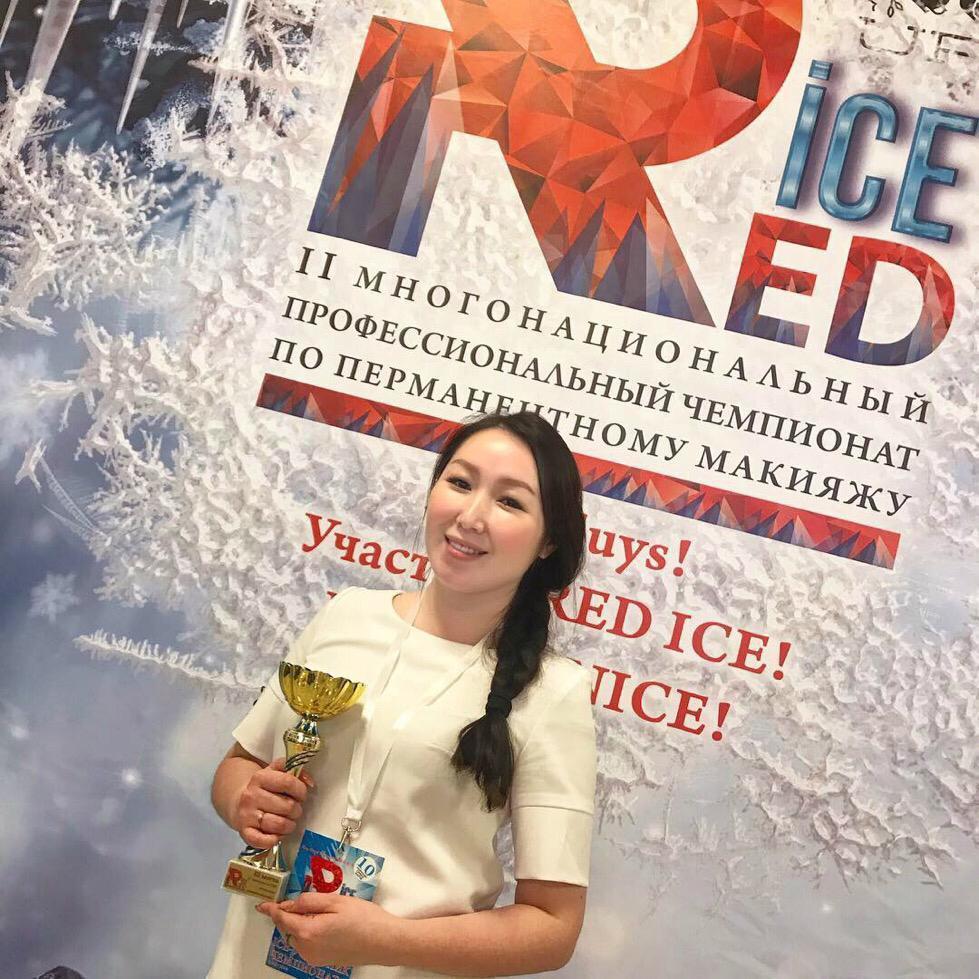 Якутянка завоевала «бронзу» международных соревнований по макияжу