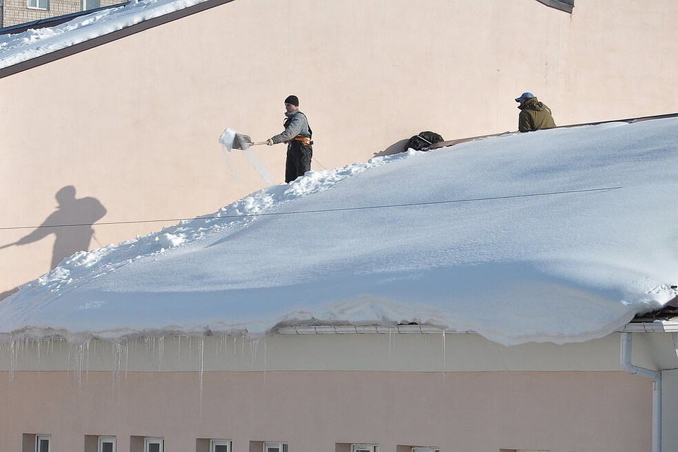 Владимир Федоров: «Безопасность при очистке крыш от снега – прямая обязанность управляющих компаний»