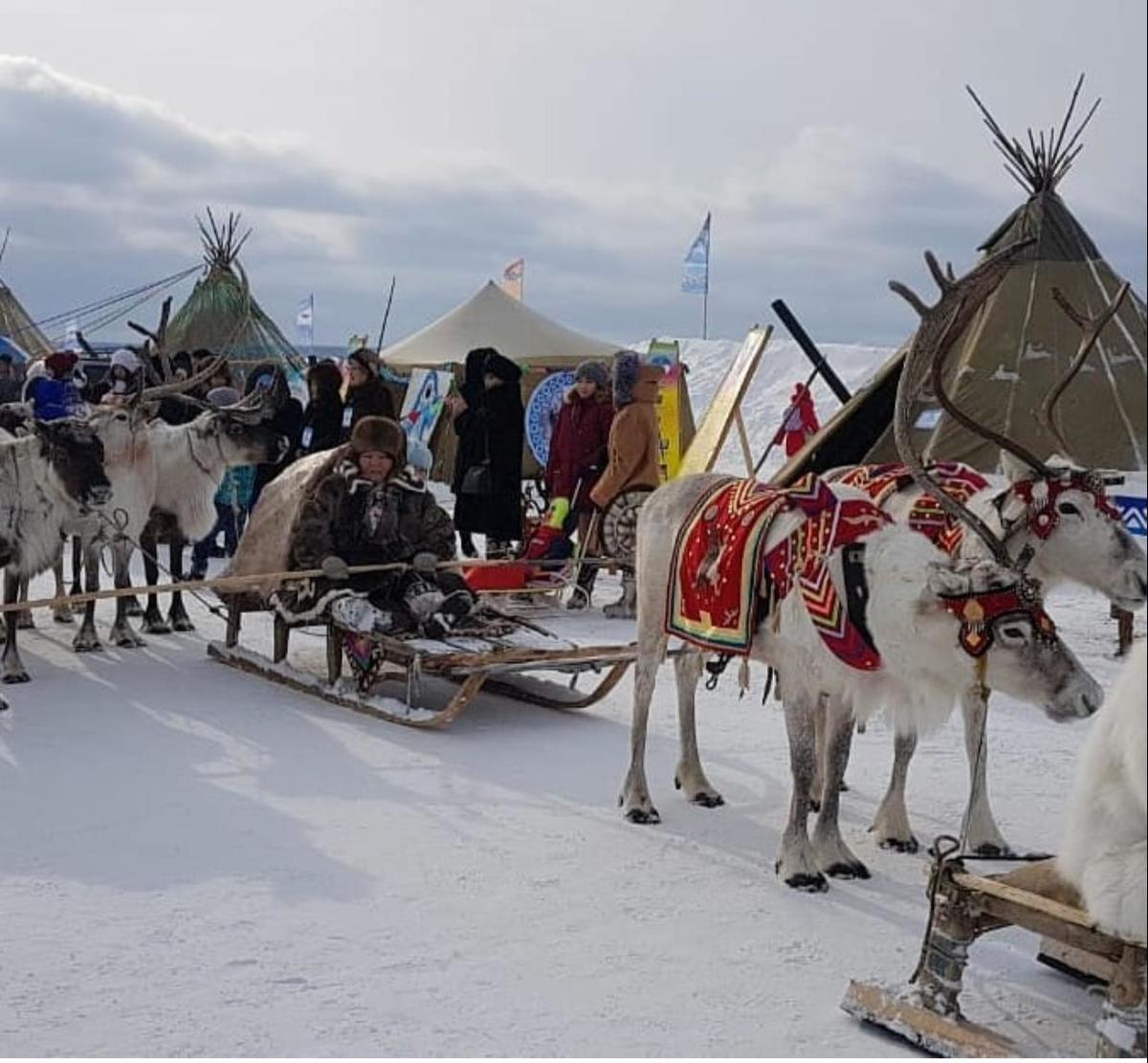 Юрий Трутнев и Айсен Николаев приняли участие в традиционном празднике северян в Оленёкском районе