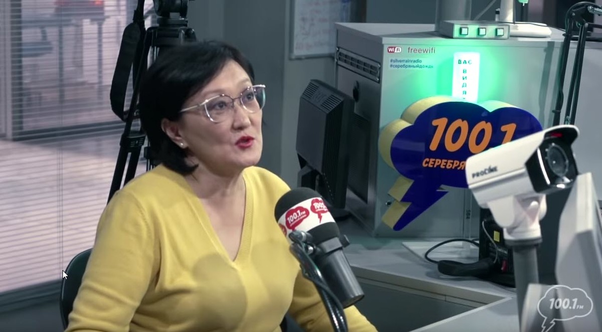 Мэр Якутска стала бабушкой (видео)