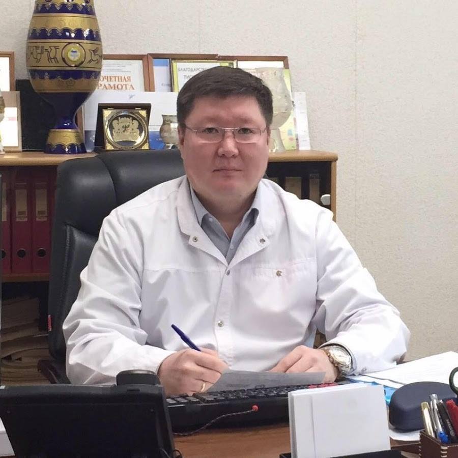 Нюргун Степанов возглавил Хангаласскую больницу