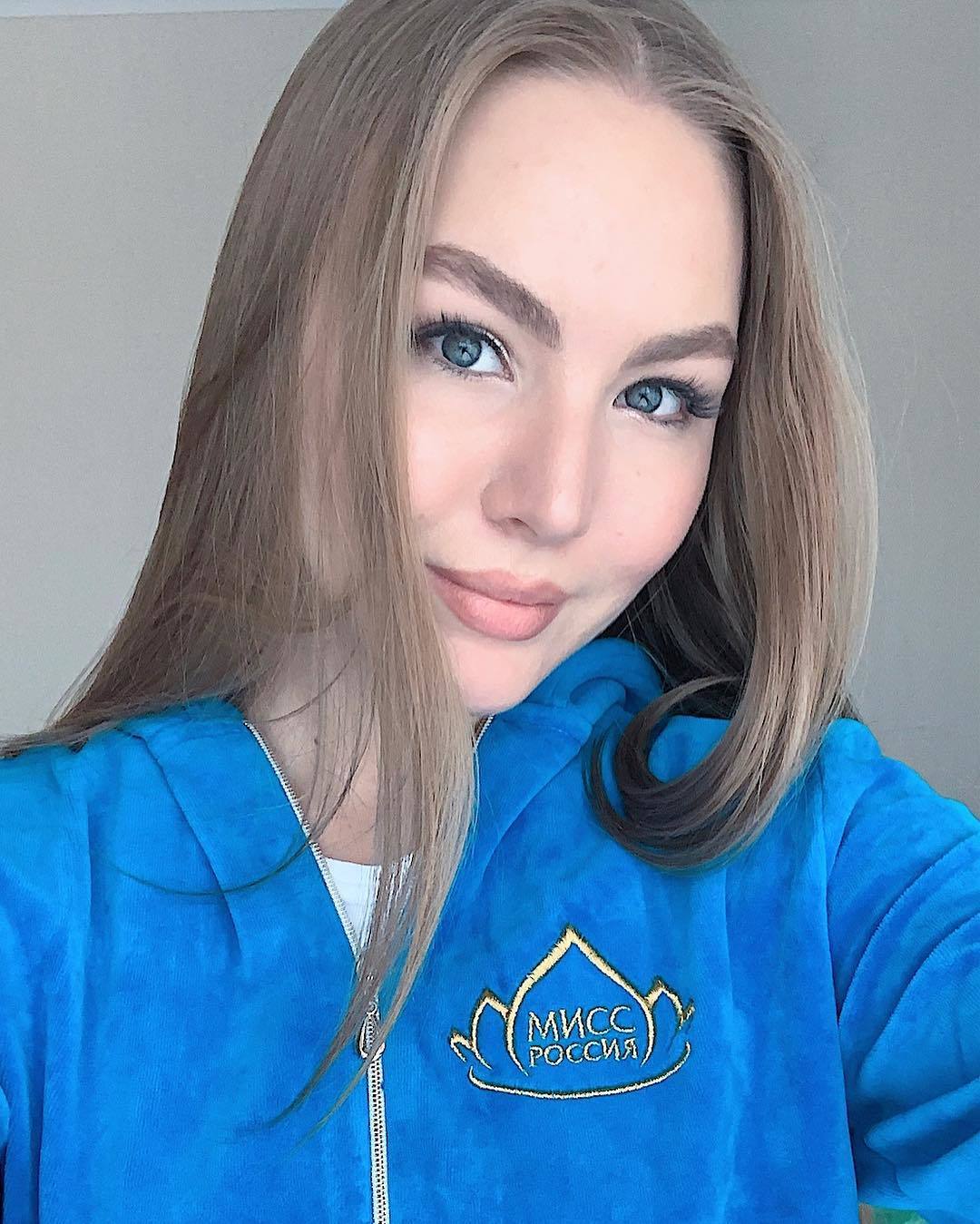 "По утрам - зарядка, днем - репетиции, на ужин - рыбка", -  Влада Потапова о подготовке к финалу "Мисс Россия"