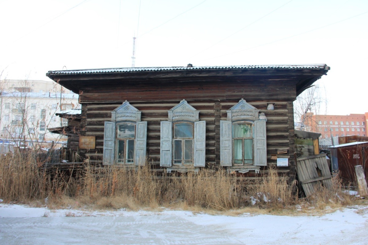 ФОТО 1 а Жилой дом В.Р. Васильева. Начало ХХ века. Подлинный памятник истории республиканского значения. Ул. Кирова, 711