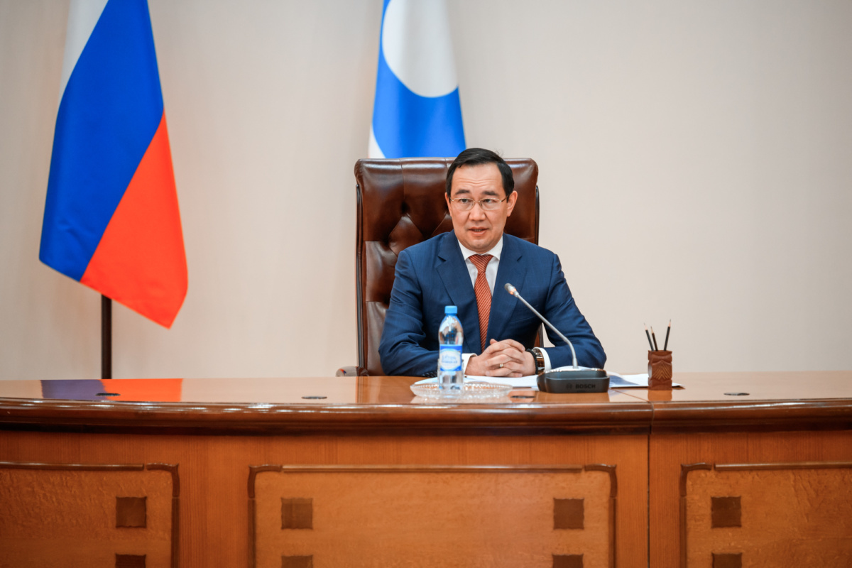 Айсен Николаев провел заседание Совета по местному самоуправлению