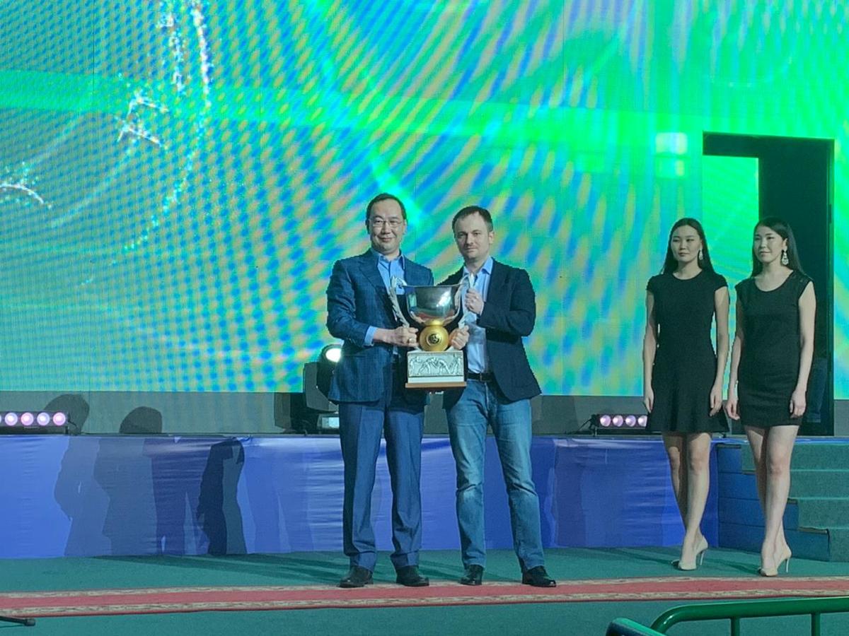 Айсен Николаев объявил состав сборной России на Кубок мира по вольной борьбе в Якутске