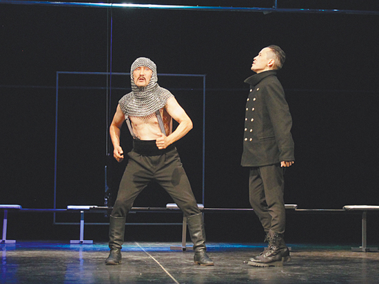 Нашумевший якутский спектакль "Мой друг Гамлет" покажут в Санкт-Петербурге на фестивале "Радуга"