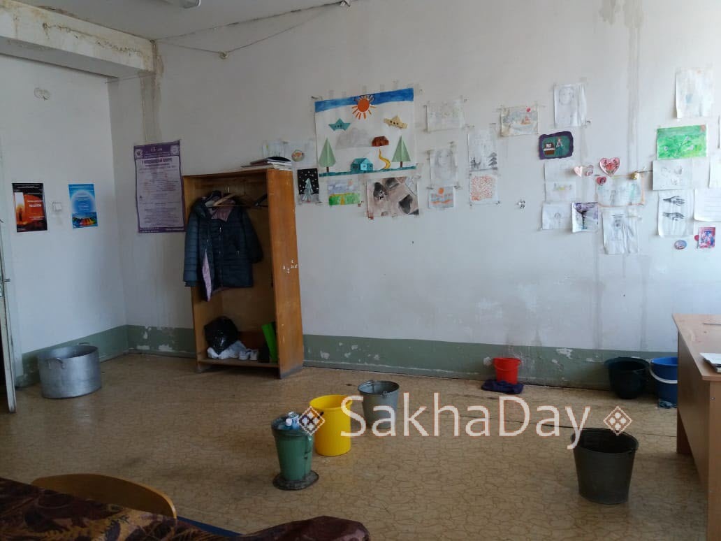 В музыкальном колледже Якутска затопило несколько классов