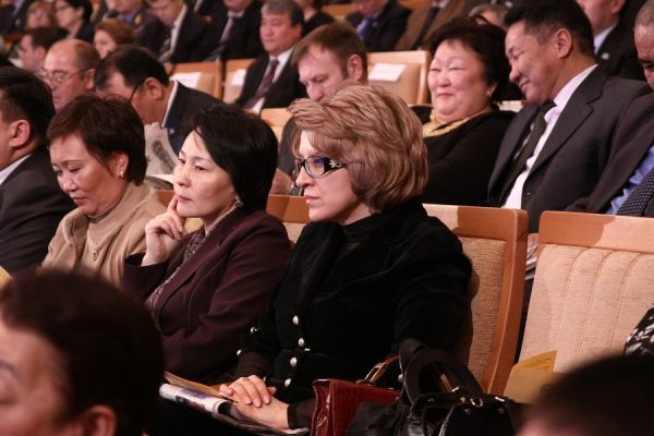 Замглавы минздрава Якутии продолжает работать несмотря на расследование