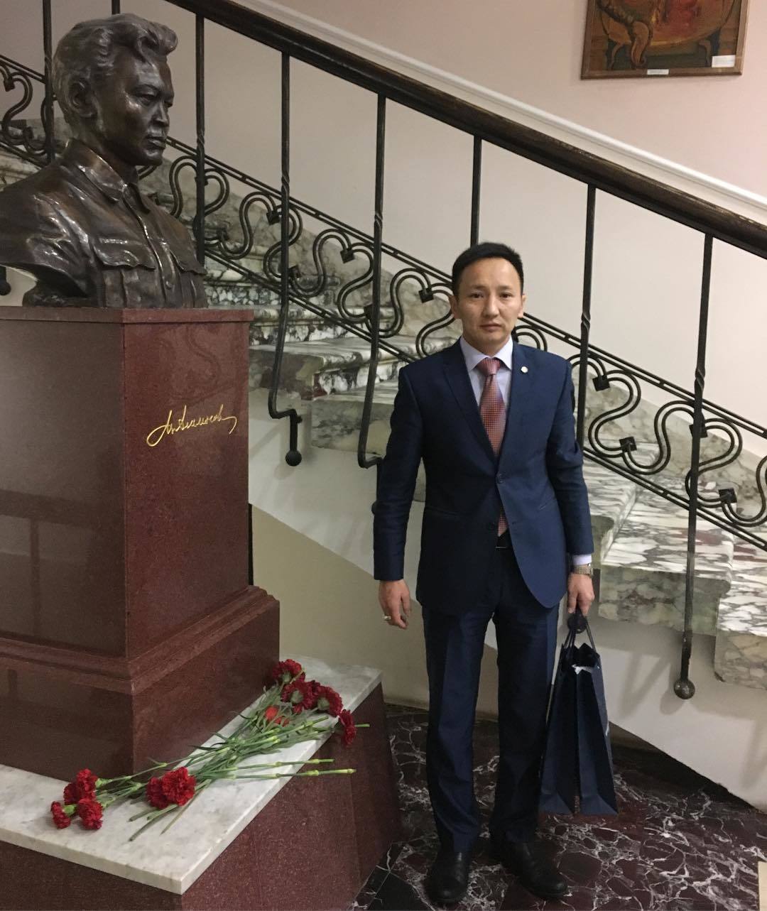 Подробности задержания замглавы Намского улуса и водителя муниципального учреждения