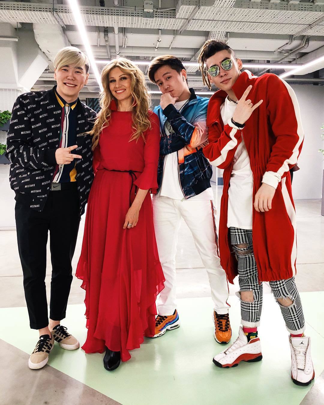 56537535_137034060762034_3938672999603155929_n