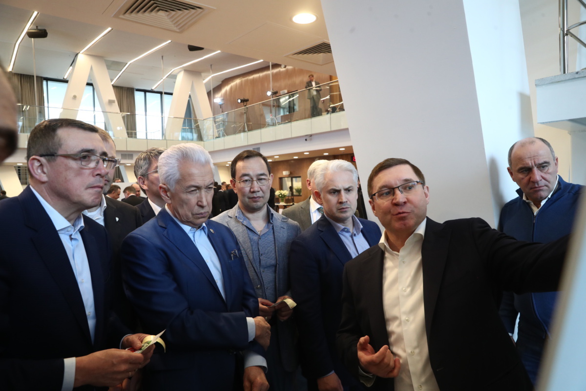 Айсен Николаев принял участие в семинаре-совещании «Национальные проекты – Этап «Реализация»