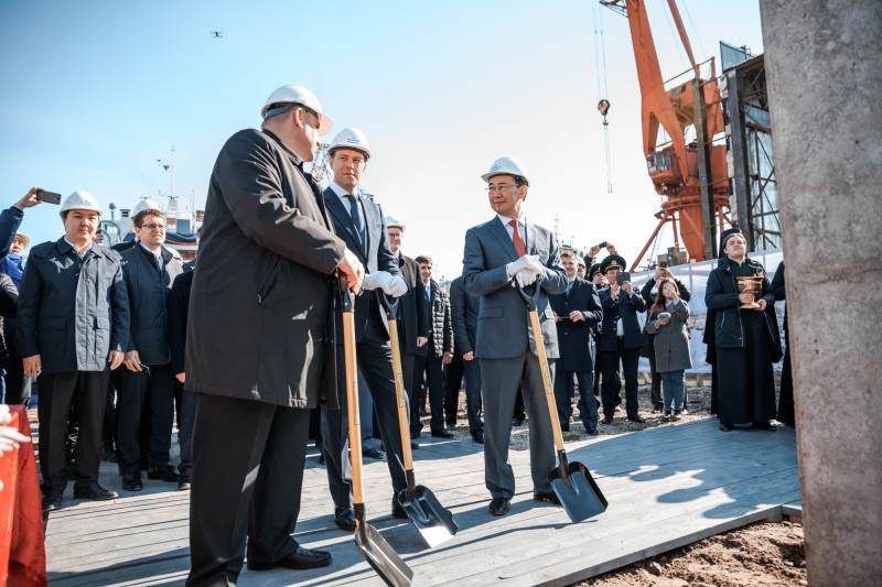 Айсен Николаев: Жатайская судоверфь вдохнет новую жизнь в развитие речного флота республики