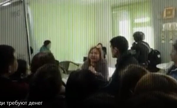 Видео: Якутские "инвесторы" требуют возврата денег у организаторов пирамиды