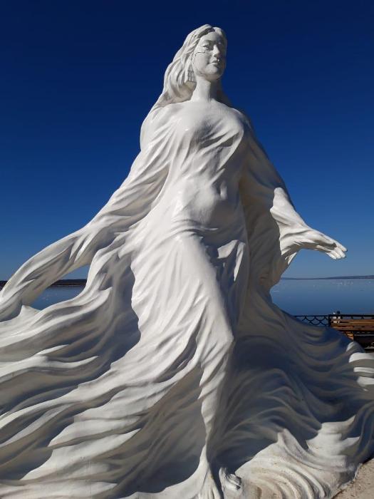 Скульптуру в Олекминске приведут в порядок ко Дню реки Лены