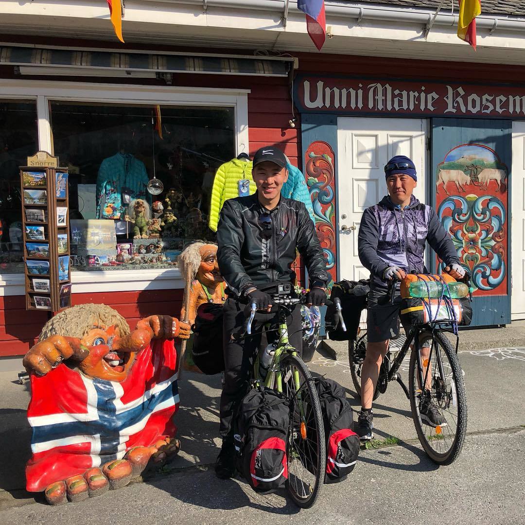 58761679_2218376358242850_1379911326197964517_n