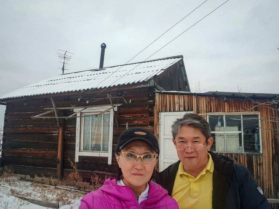 Мэр Якутска объяснила мизерный доход своего супруга