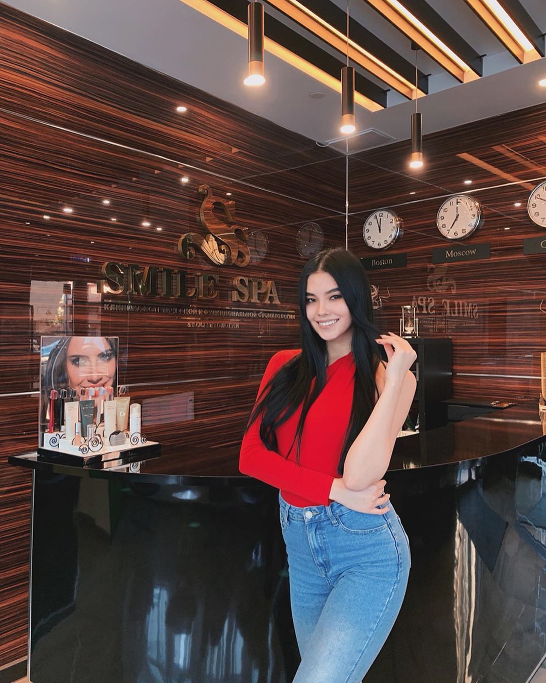 Самая красивая девушка Якутии лишилась зуба