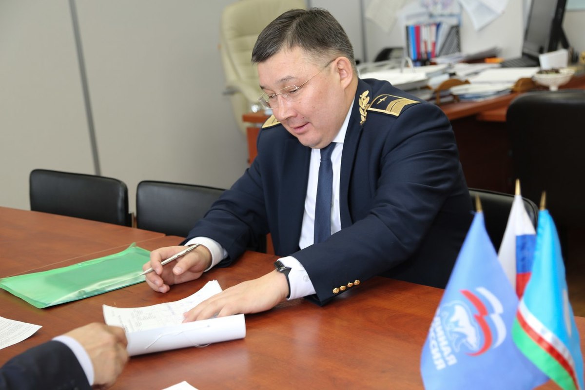 Все слишком очевидно. Николая Местникова подвели видеозаписи, шредер и свидетели