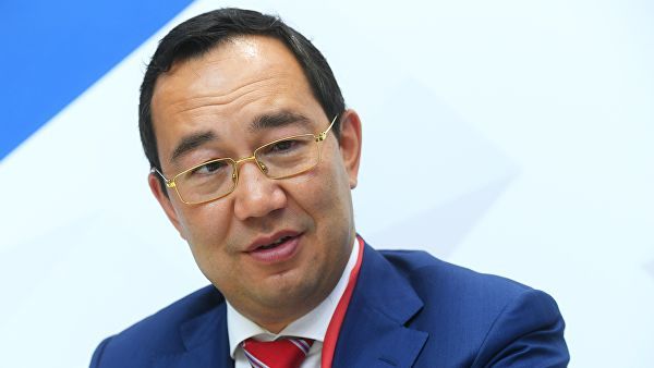 Глава Якутии: вопрос строительства моста через Лену должен решиться быстрее