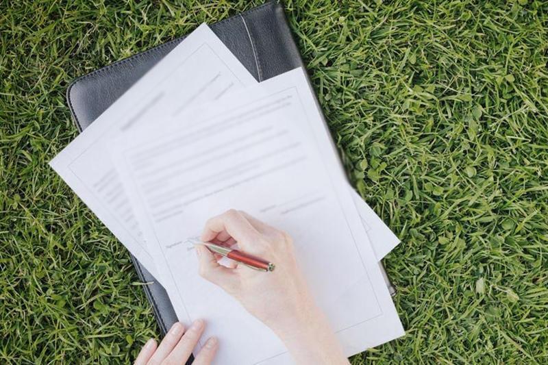 Мошенники незаконно приобрели 11 земельных участков, расположенных в Якутске, на сумму 13 млн рублей