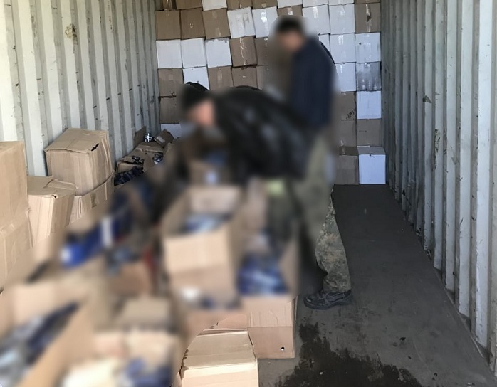 У якутского предпринимателя изъяты 23 000 бутылок водки на сумму свыше 5 млн рублей