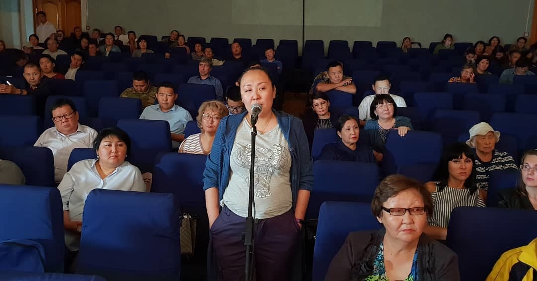 Жители Нюрбинского района требуют провести повторные слушания по проекту «АЛРОСА»