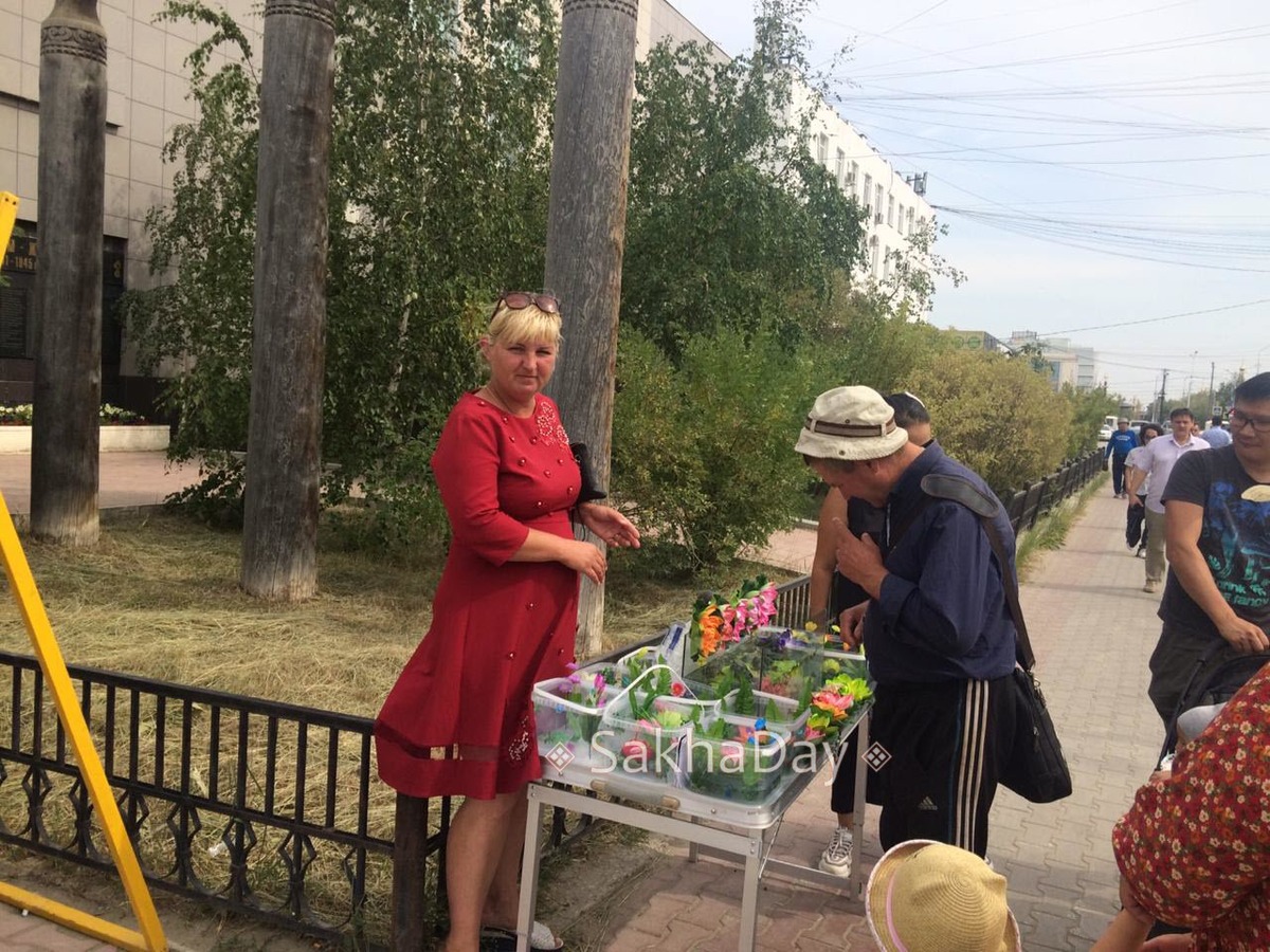 В Якутске продавцы из Читы продают обычных черепах под видом карликовых