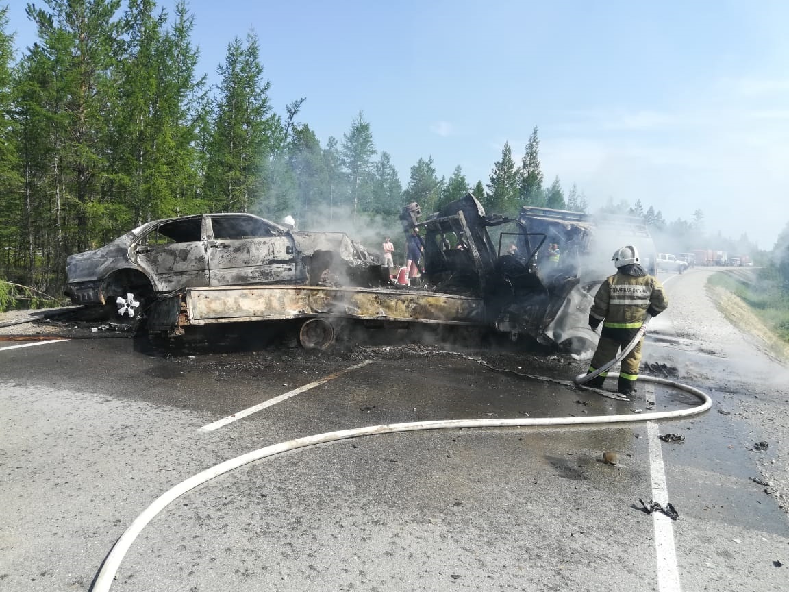 Об оказании медицинской помощи пострадавшим в ДТП на трассе "Вилюй"