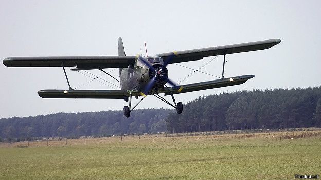 Во время вынужденной посадки Ан-2 погибли двое