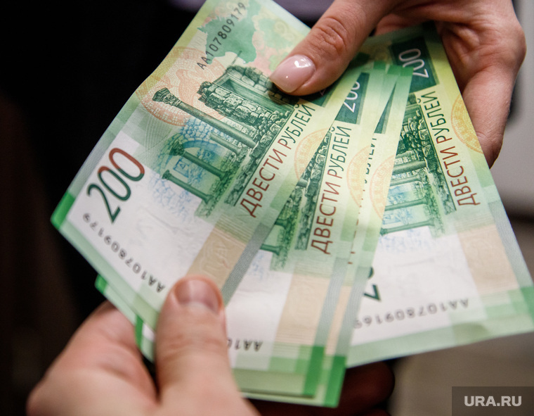 В России готовятся повысить минимальную оплату труда