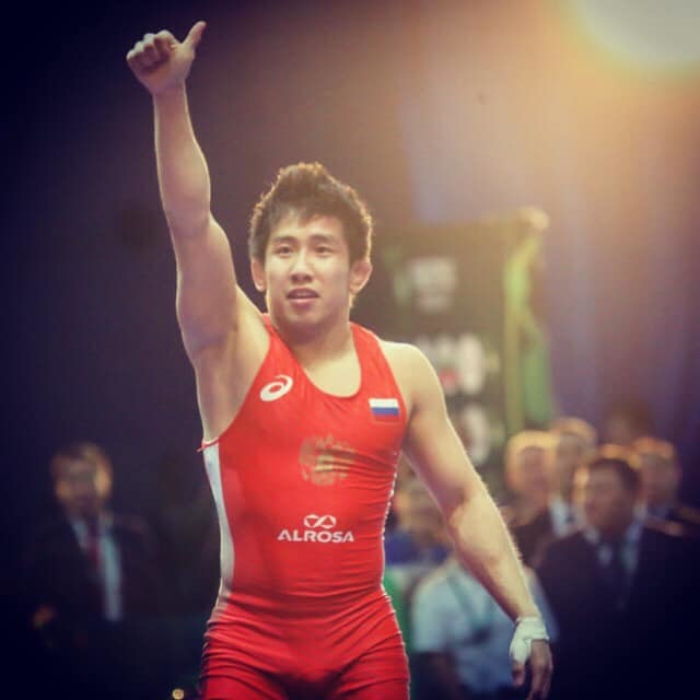 Тютрин одолел чемпиона России и прошел в финал международного турнира Циолковского