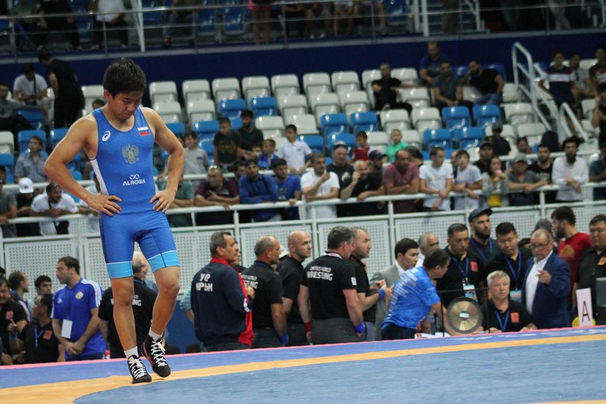 Угуев, Сидаков и Садулаев едут на чемпионат мира. Тютрин потерпел поражение в контрольной схватке